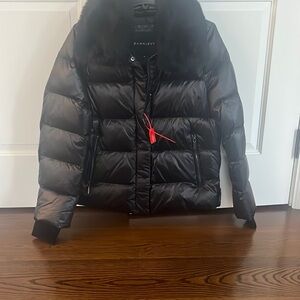 BRAND NEW. Never been worn and all tags intact. GORGEOUS dawn levy M puffer.